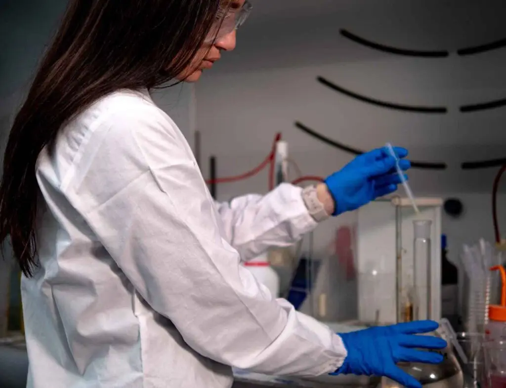 Laboratorio Europoliuretani per sistemi poliuretanici